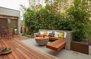 Which Decorative Garden Structures Are Best for Small Gardens.jpg