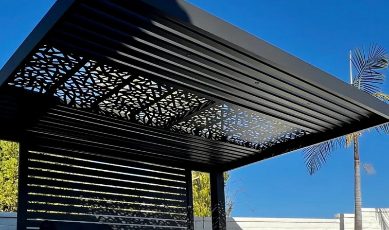 large aluminum pergola_2