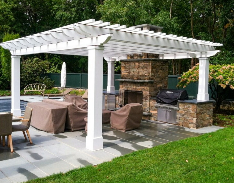 Can Outdoor Structures Help Maximize Backyard Functionality?