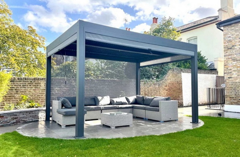 aluminum vs wood pergola_2