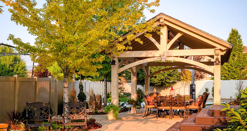 DIY Outdoor Roof Structures