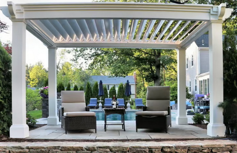 What Are The Benefits of An Aluminum Pergola with Electric Louvers?