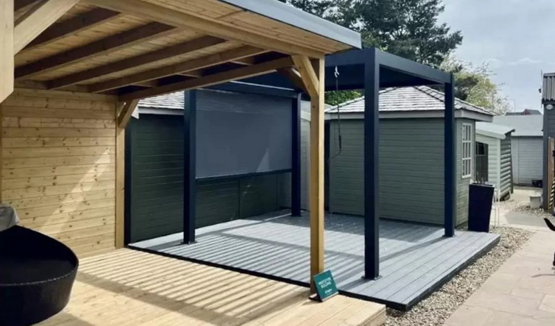 aluminum or wood pergola_2