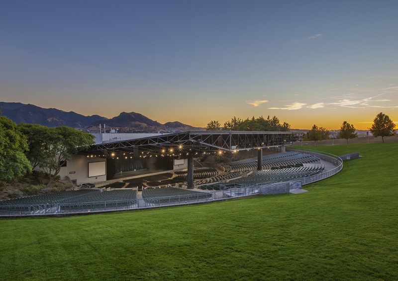 Is The Concord Pavilion Outdoors?