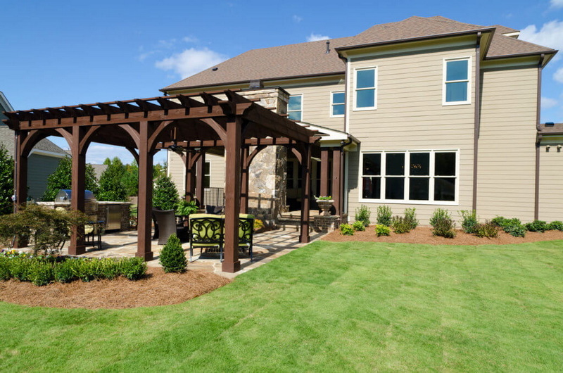 Wooden Outdoor Structures with Roof
