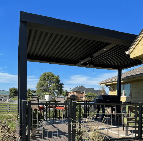 aluminum pergola with louvers_1