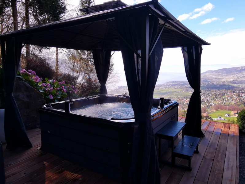 Winter Hot Tub Gazebo